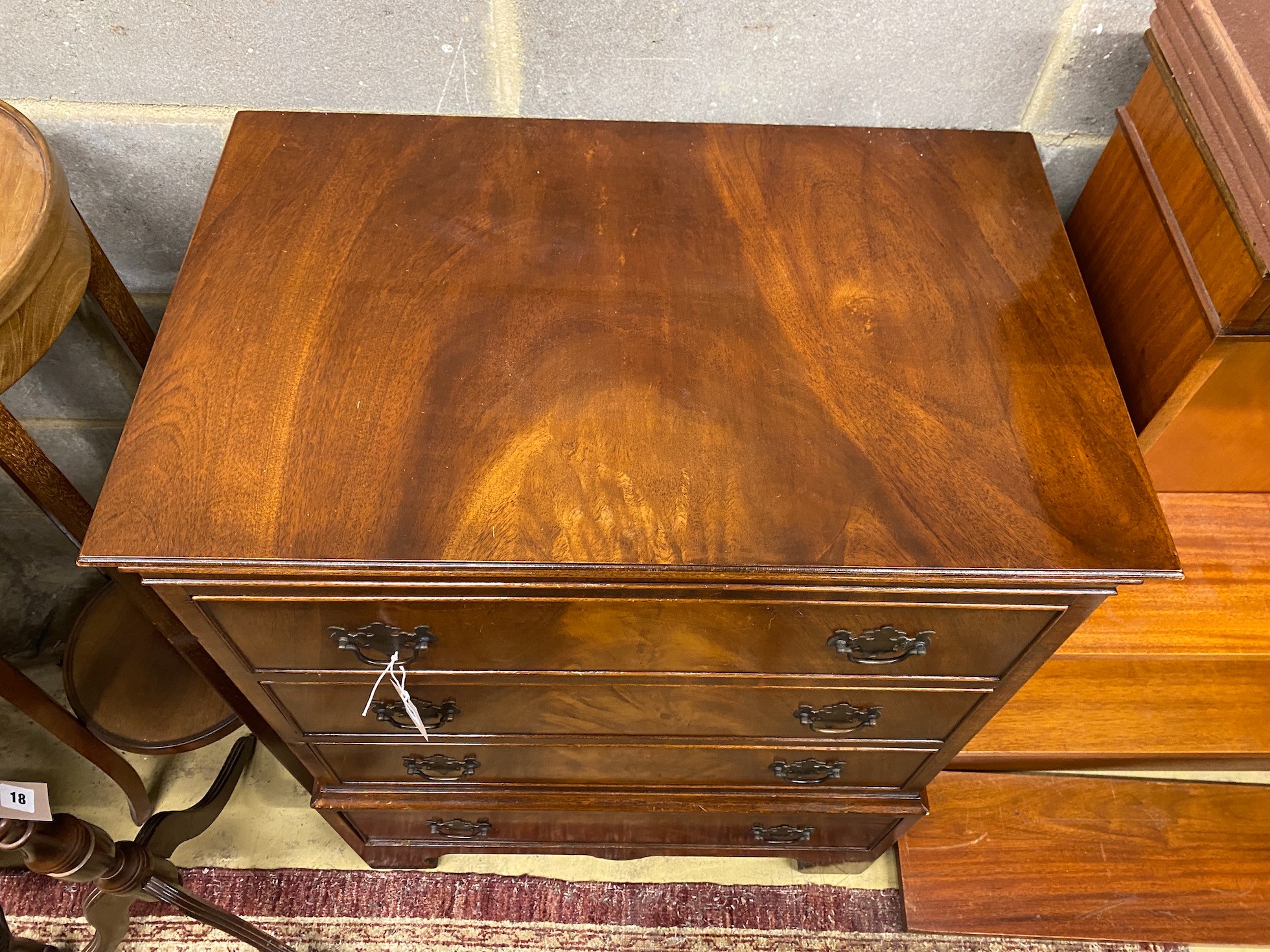 A reproduction mahogany four drawer chest, width 69cm, depth 43cm, height 92cm